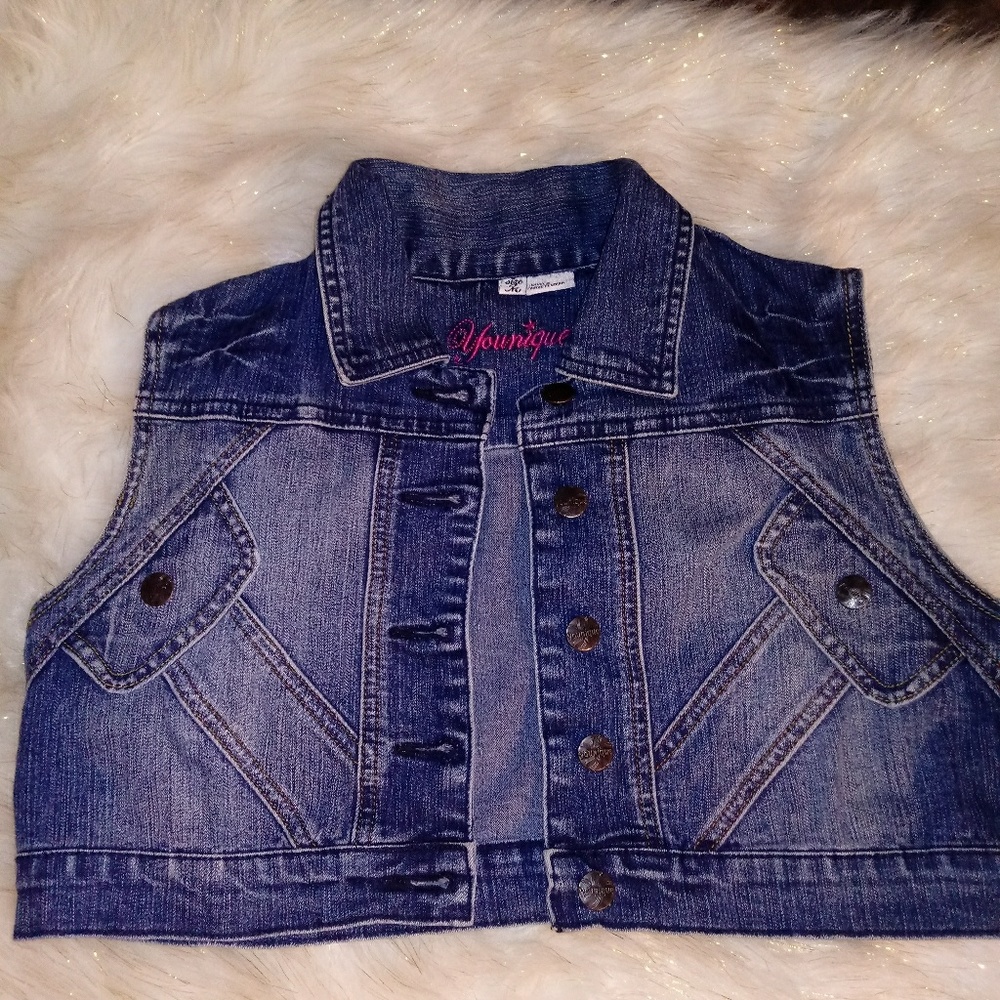 Younique Crop Top Vest